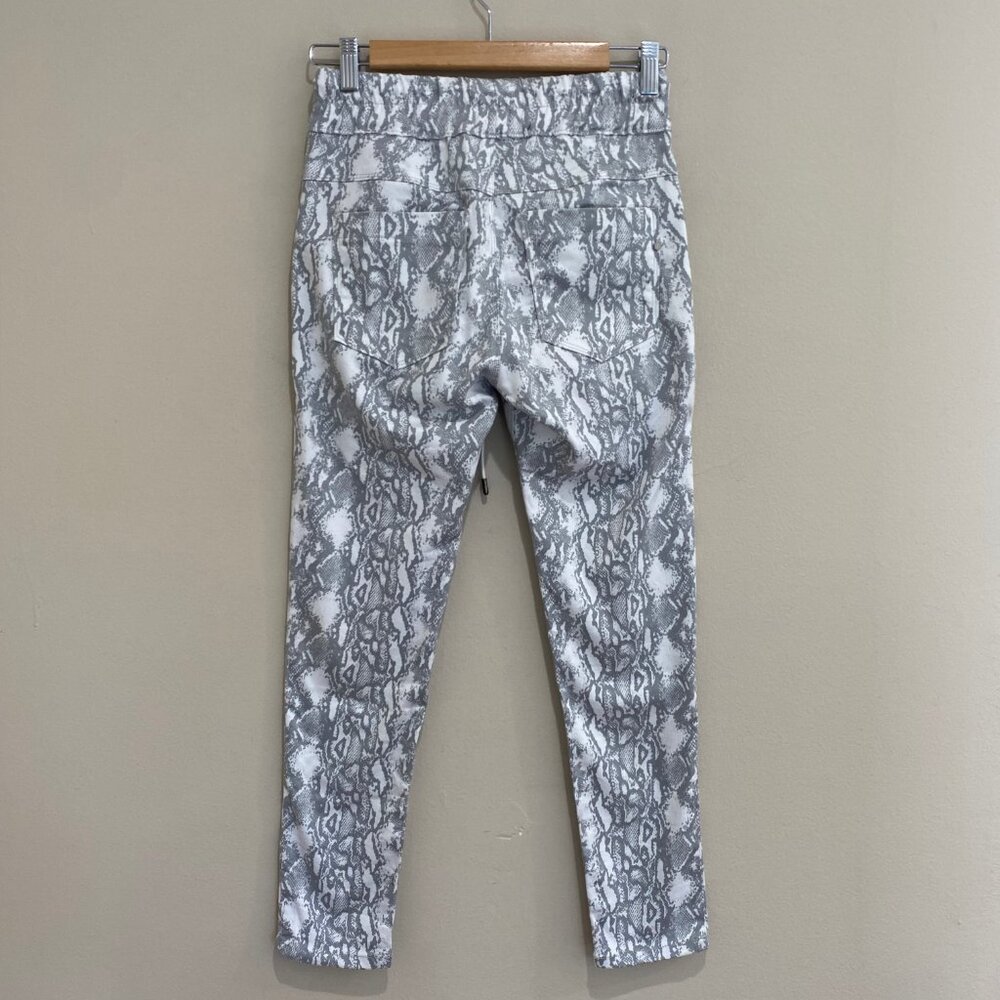 Bevy Flog Shely White Gray Python Snake Slim Ankl… - image 2